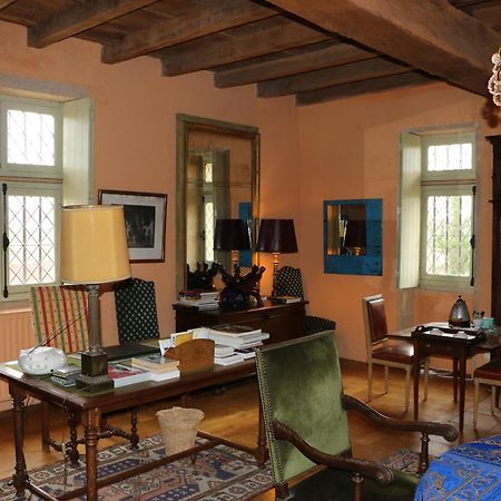 Bed and Breakfast Manoir De Malfarat Charlieu Esterno foto