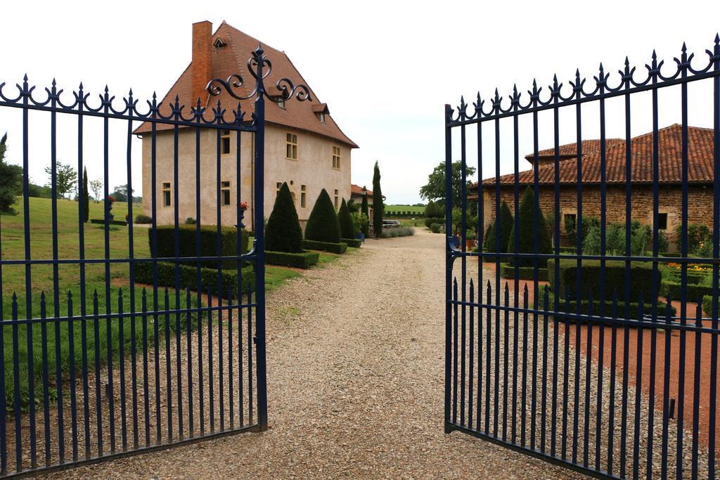 Bed and Breakfast Manoir De Malfarat Charlieu Esterno foto
