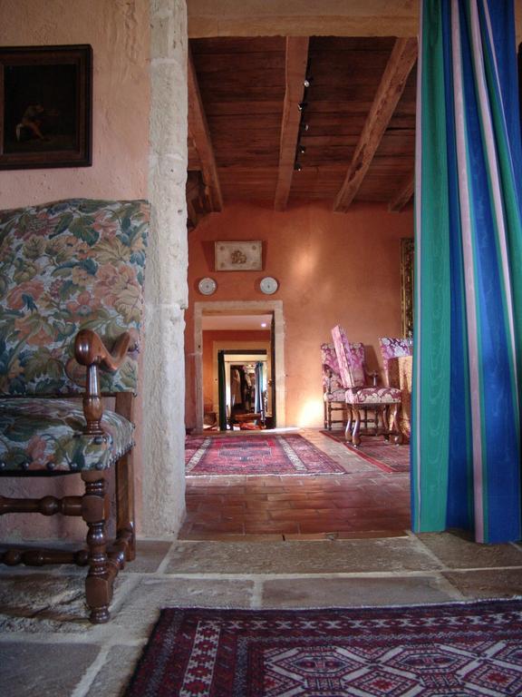 Bed and Breakfast Manoir De Malfarat Charlieu Esterno foto