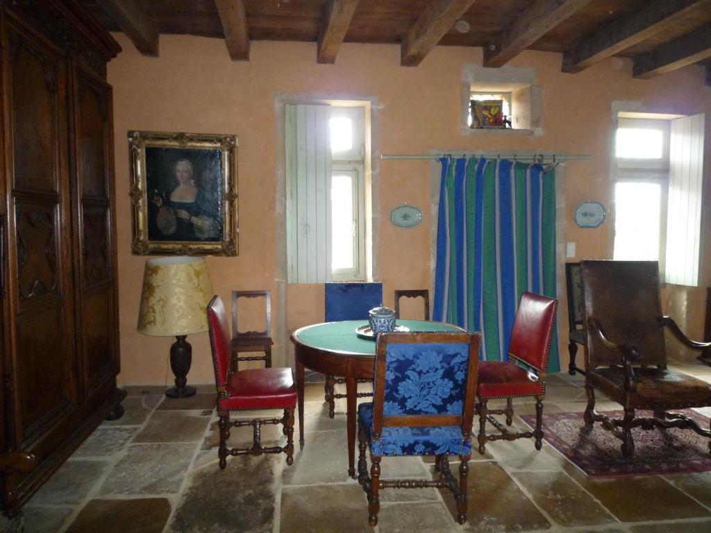 Bed and Breakfast Manoir De Malfarat Charlieu Esterno foto