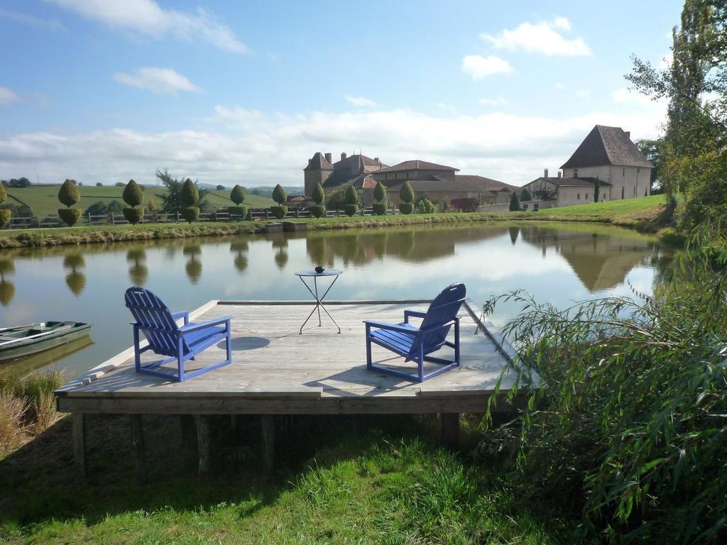 Bed and Breakfast Manoir De Malfarat Charlieu Esterno foto